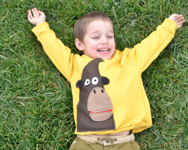 Gorilla shirt Gorilla applique shirt Yellow shirt Mustard sweater Toddler's shirt Gorilla party Wild animals Zoo kids outfit Happy clothes